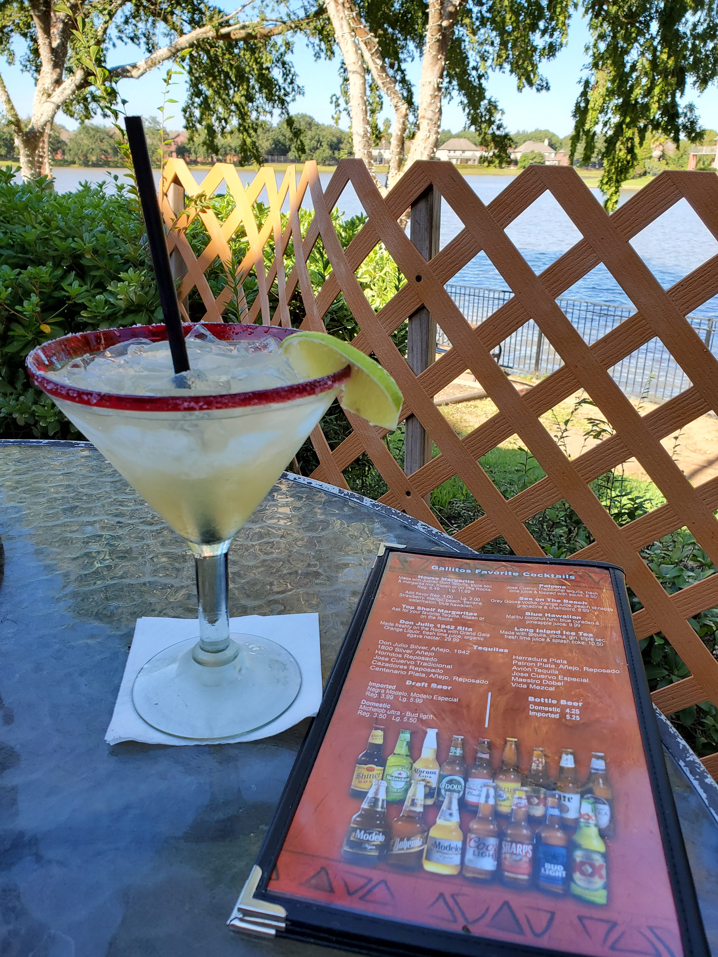 Large Margarita